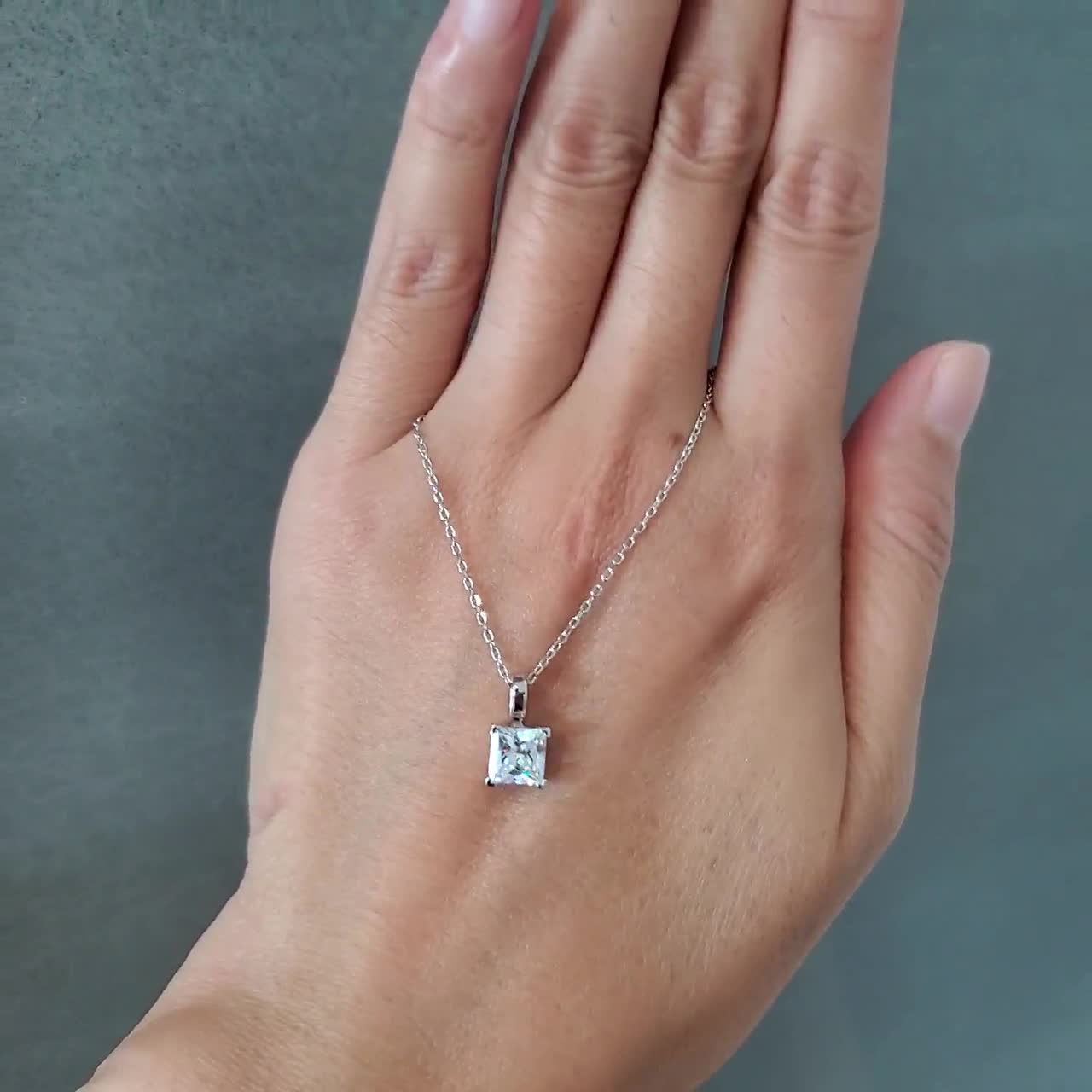 1 Carat Straight Bail Square Princess 