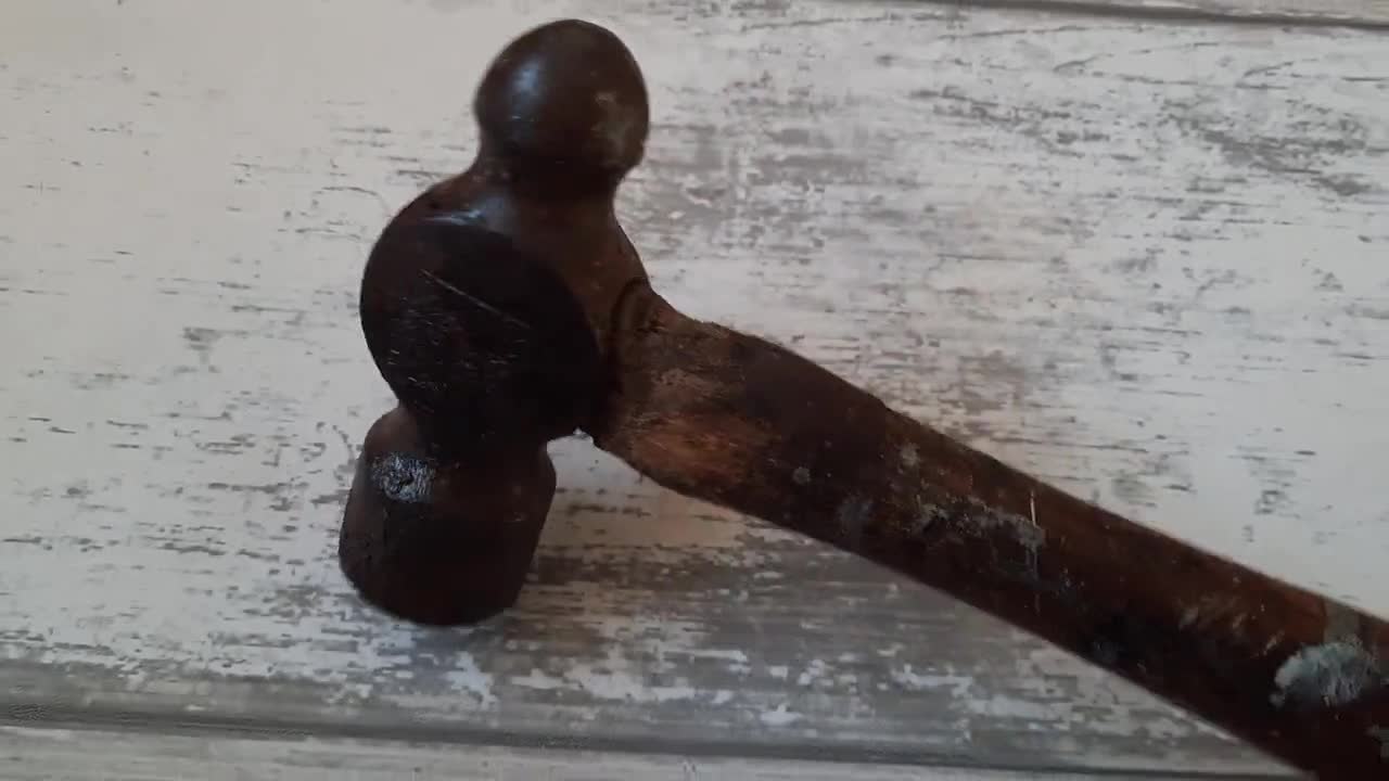 5 Stück traditionelle Old English Twisted Nagel in Hammer in Haken Balken Holz