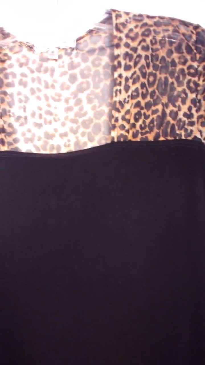 Vintage Suzie animal print short sleeve top Size Small pic