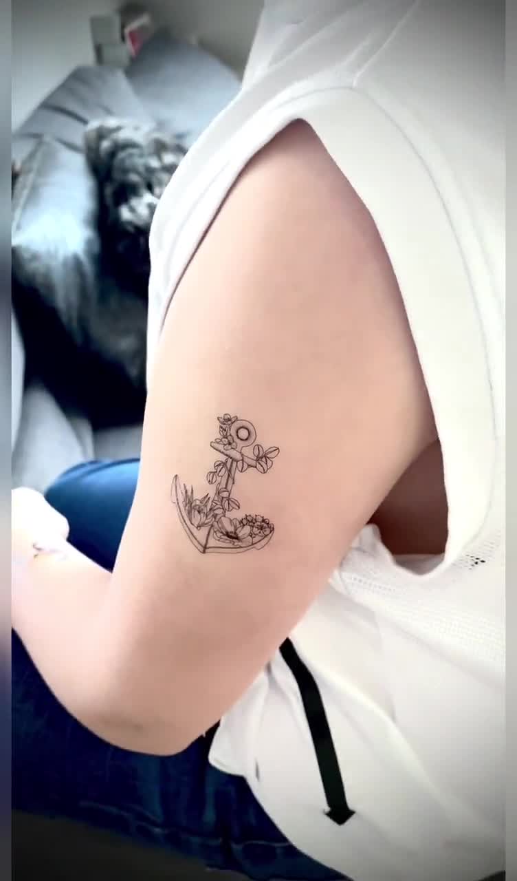 2 Tattoos Have You Seen My Nail - Etsy
