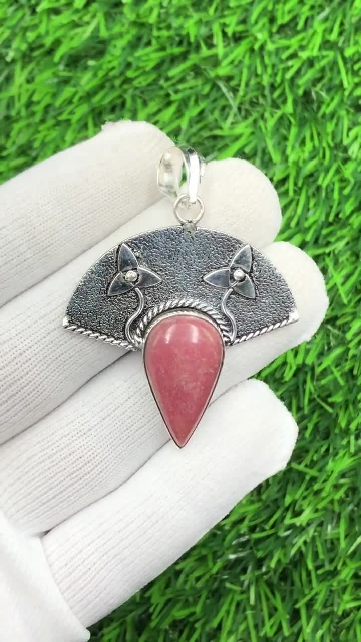 Details about   42 Ct Pear Shape Rhodonite Pink Black Color 925 Sterling Silver Charm Pendant 