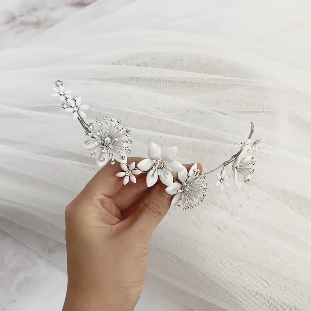 Accessoires Haaraccessoires Haarspelden SYLPH Swarovski Crystal white flower bridal wedding hairpiece 