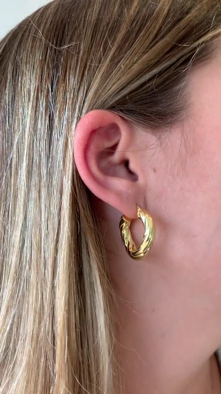 Vintage gold hoops, thick gold hoops, twisted hoop earrings, bold hoops,  minimalist earrings, dainty hoops, trendy earrings, dainty jewelry