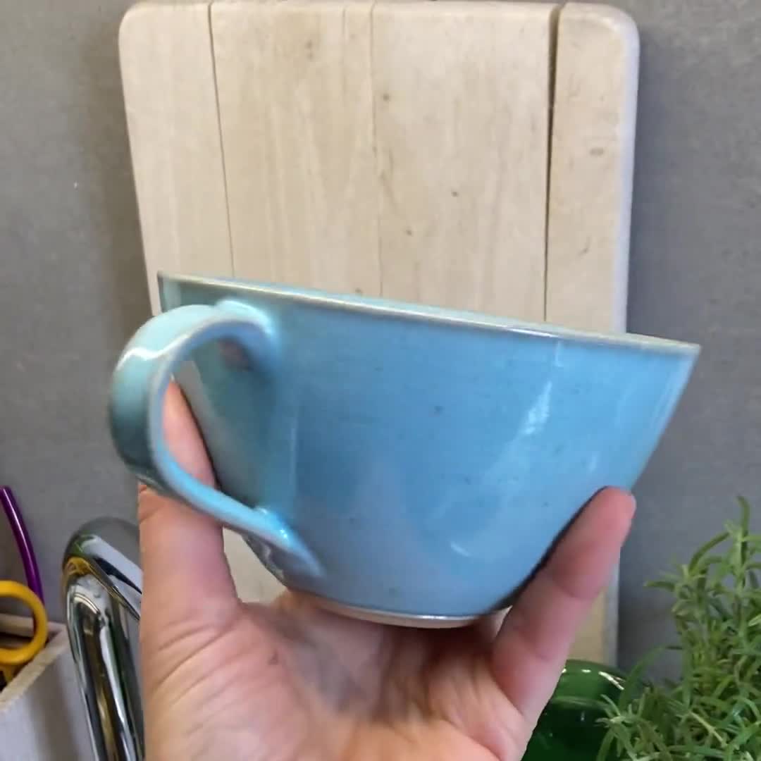 500ml17oz BLUE BIG tea cup TO order rolled on a potter's wheel for tea or coffee with white foam designed white glossy glazed ceramic