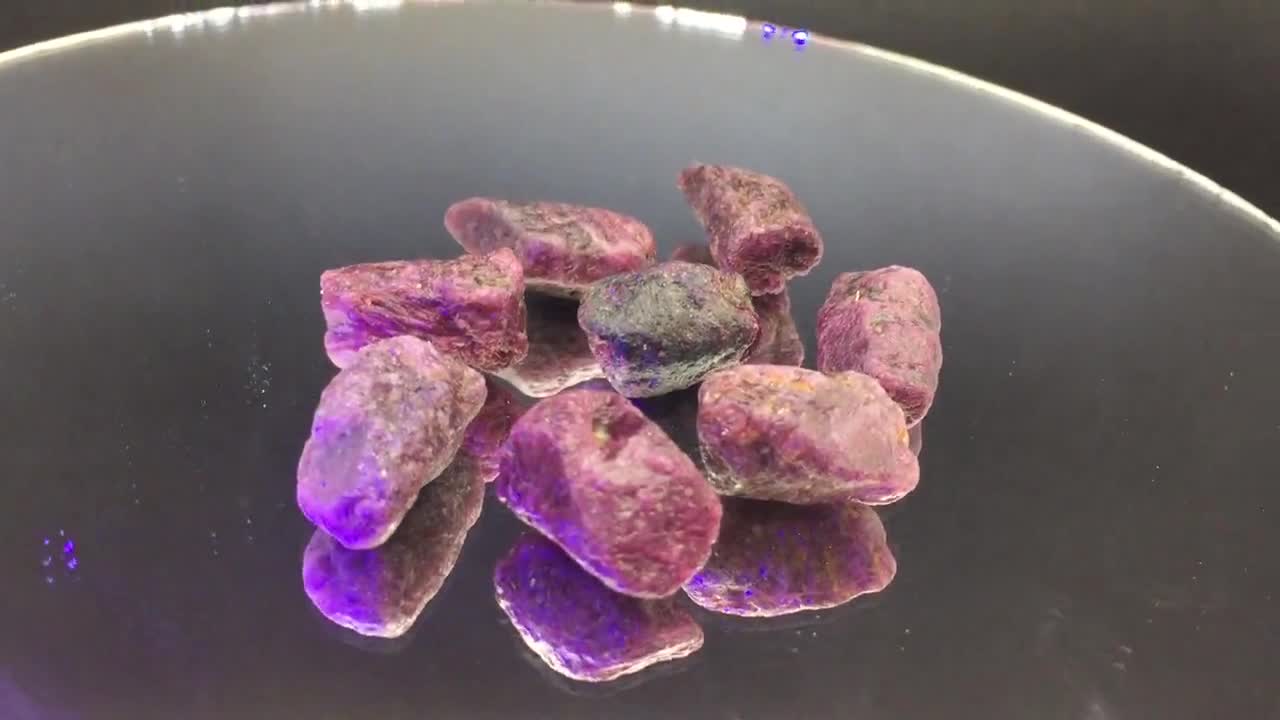 Pink Natural Ruby Stones From India Raw Crystals and Stones Rocks & Minerals Gemstone Rough 8 Raw Ruby Crystals 18mm