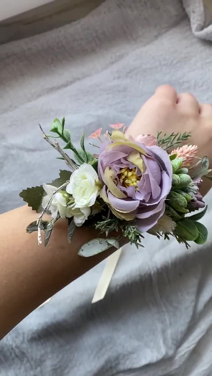 E Dusty Pink & Lavender wedding buttonholes & corsages flowers 