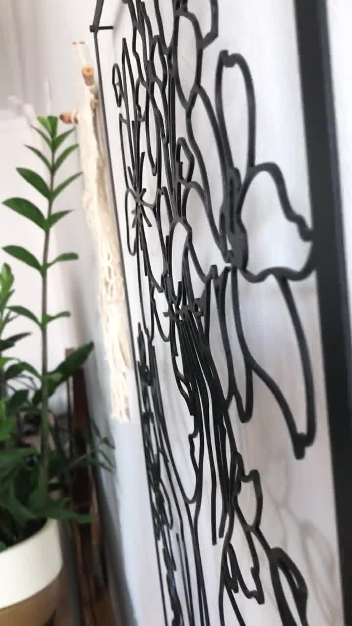 One Line Wanddekoration über dem Bett, Single Line Metall Wandkunst,  weibliche Line Art für Gästezimmer