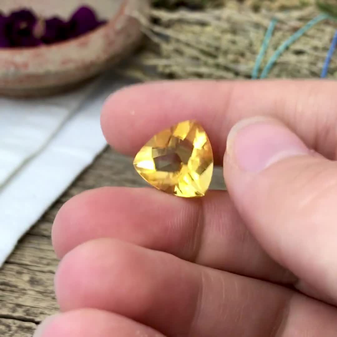 Citrine trilliant trillion triángulo corazón 8 x 8 mm en amarillo oro Orange ca 1,50 Carat 