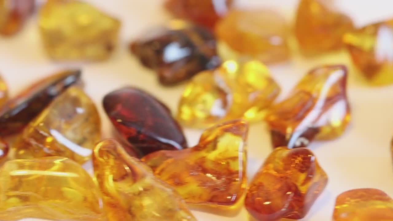 10 Pieces Amber Tumbled Stone / Polished Amber Gems / Average - Etsy
