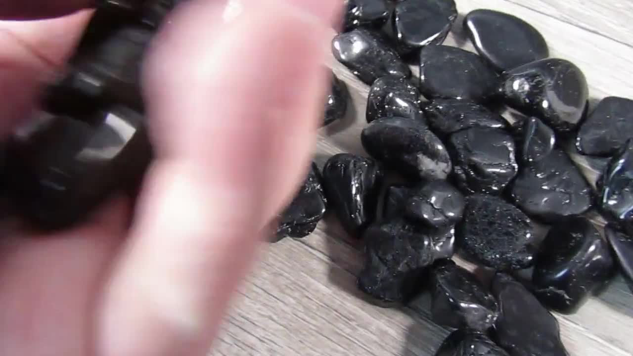 1 pc TOURMALINE black tumbled stone crystal Tanzania size large pouch info card 