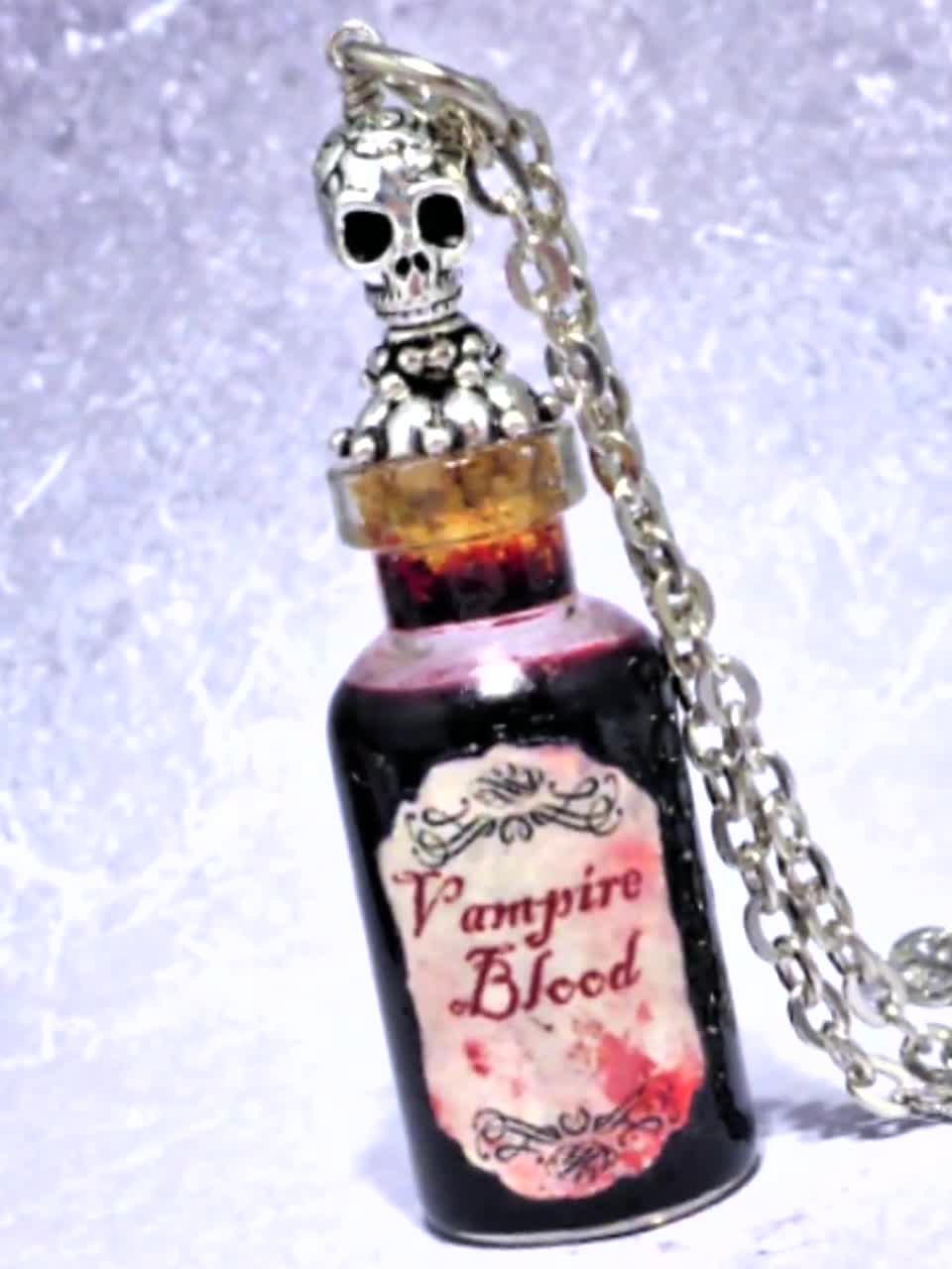 vampiro de sangre QILEGN negro Collar con colgante gótico de estilo vintage de Halloween