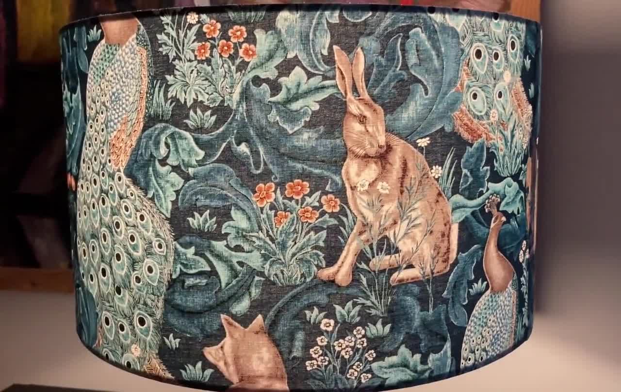 MADE TO ORDER abat-jour William Morris 'Standen Forest "hare fox Peacock Teal 