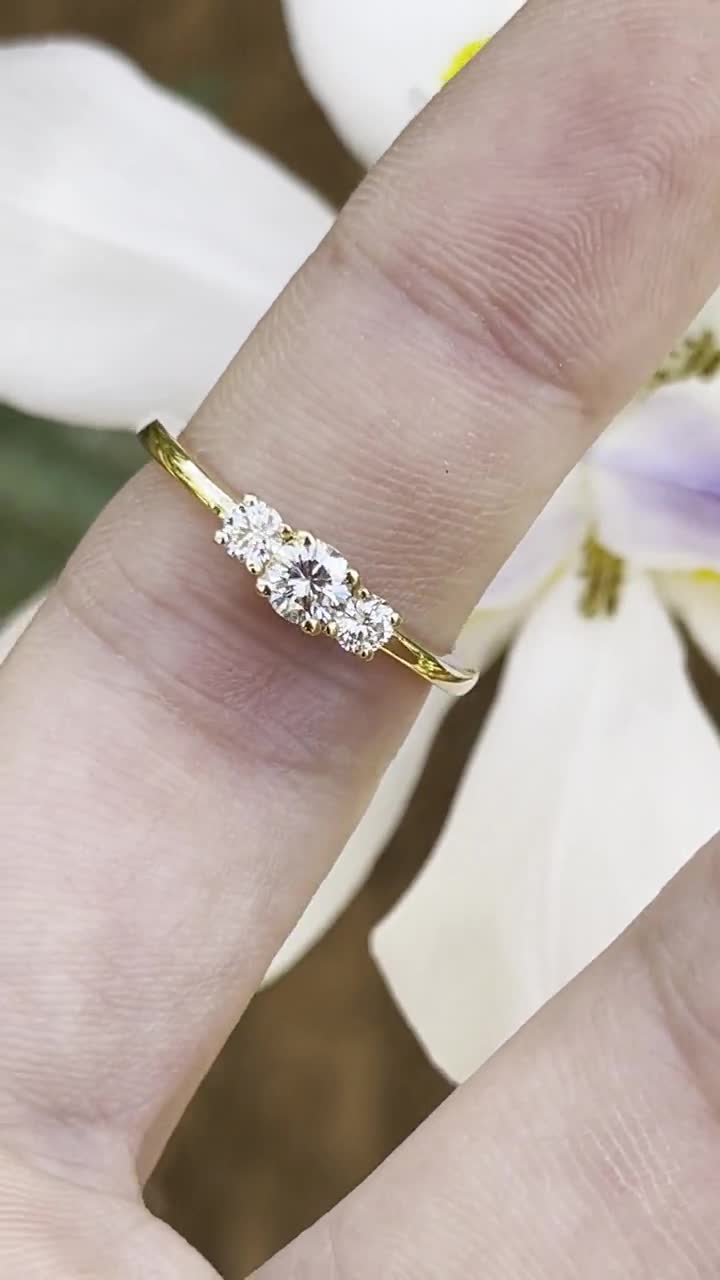 White Round Cut Three Stone Ring  Engagement Vintage Ring  Women's Finger RIng For Wedding  Simple Look Dainty Diamond RIng For Her