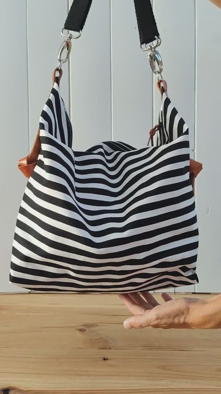 Tassen & portemonnees Luiertassen gepersonaliseerde tas Messenger tas Stripe canvas luiertas Marina B & W 