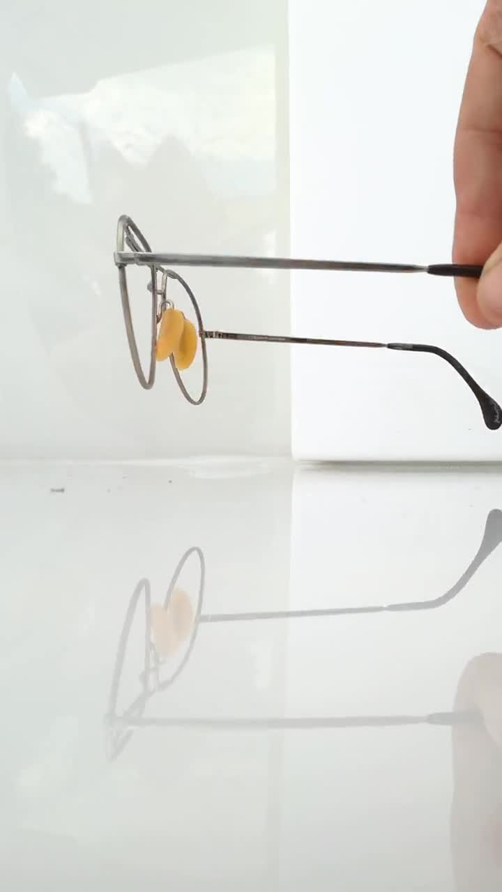 Oude Ovale Bril Accessoires Zonnebrillen & Eyewear Brillen Metalen Glazen uit 1900 met Rechte Takken Glazen Maat 36-25 