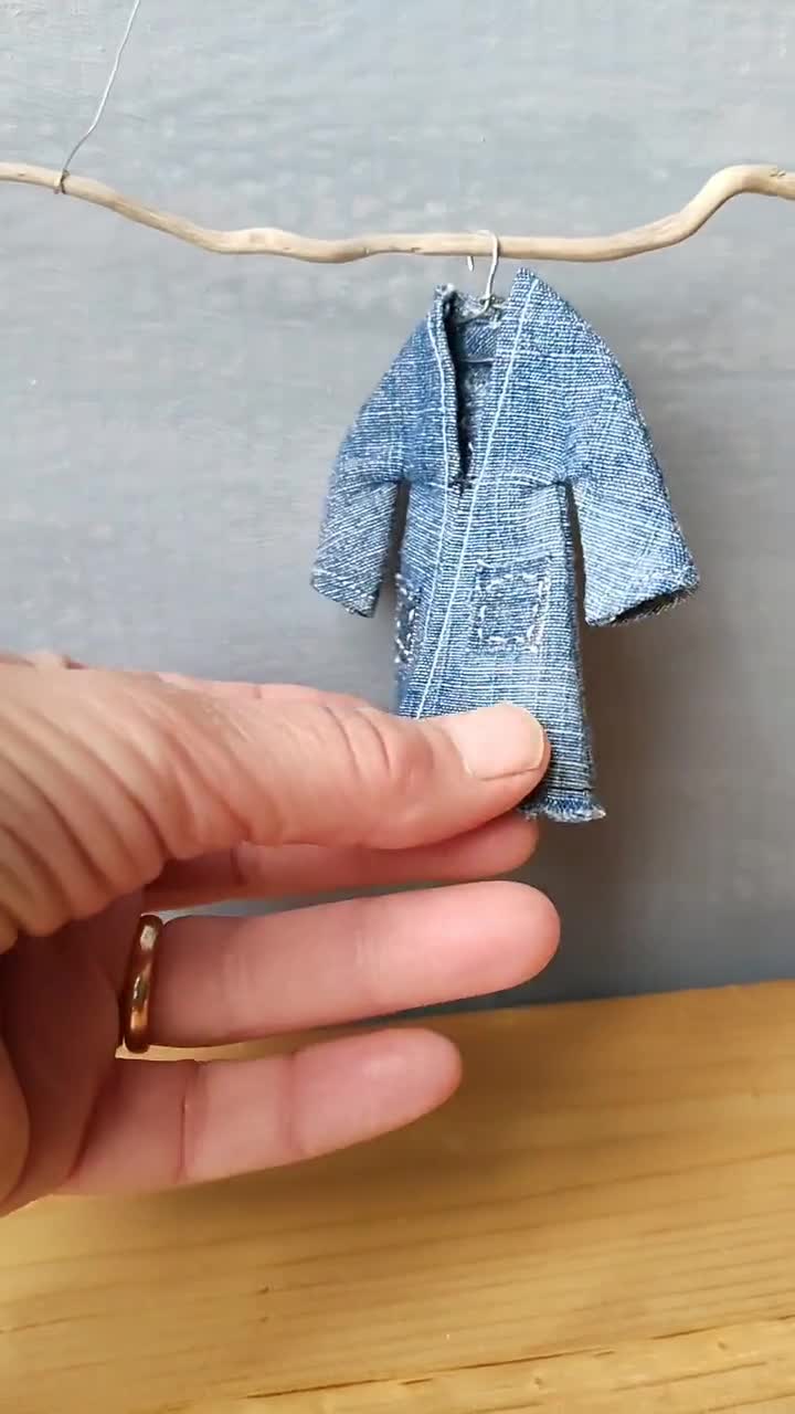 Miniatur Winterjacke Mantel Khaki 1/12 Puppenhaus Freizeitkleidung Zubehör 