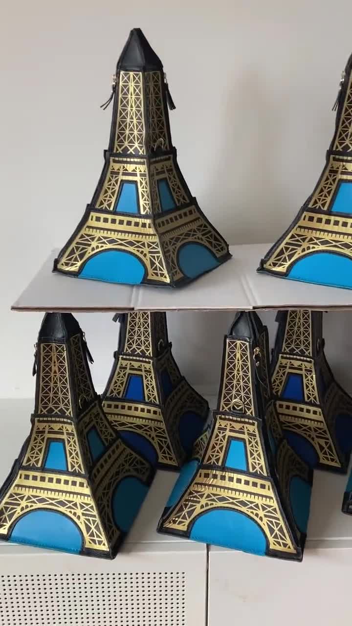 ALAZA Art Paris Eiffel Tower Painting Round Crossbody Bag Canvas Messenger Purse 