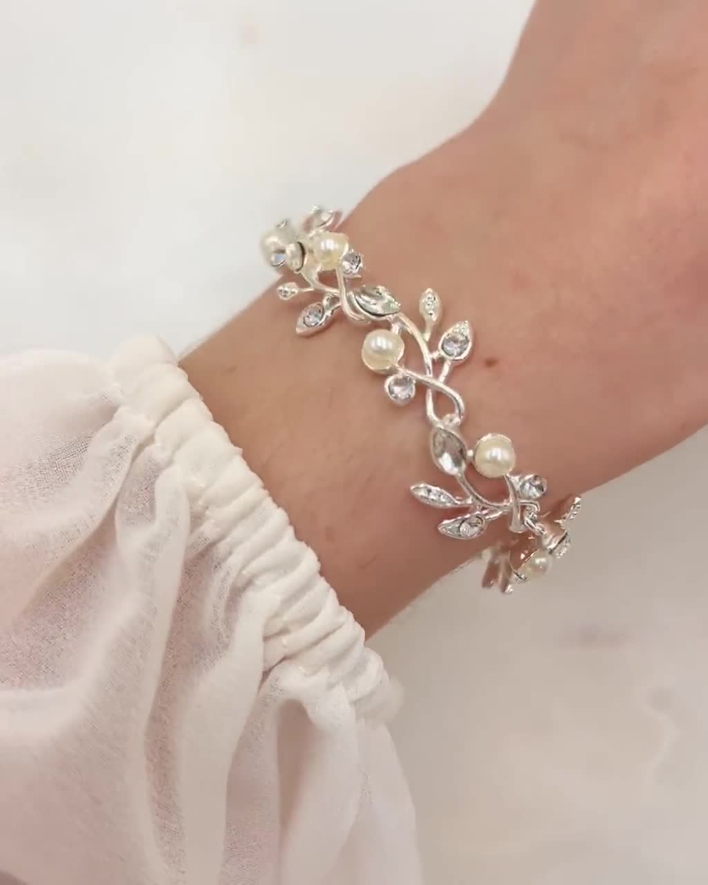 Bridal bracelet pearl bracelet bridal jewelry wedding bracelet crystal bracelet Jewellery Bracelets Cuff Bracelets bridal accessories wedding jewelry bridal bracelet 