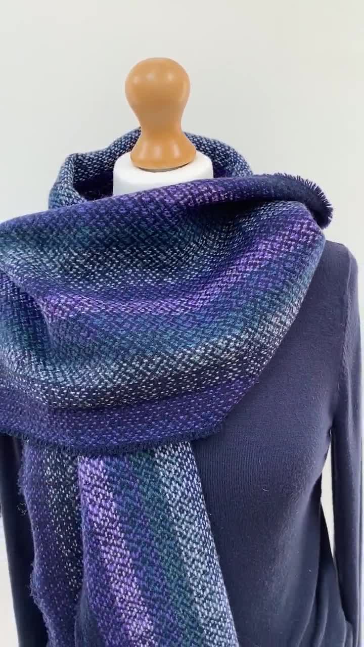 Blanket Sjaal Made in UK Purple Heather Luxe Wrap Plain Purple Shawl Merino Lamswol Shawl Accessoires Sjaals & omslagdoeken Sjaals & omslagdoeken 