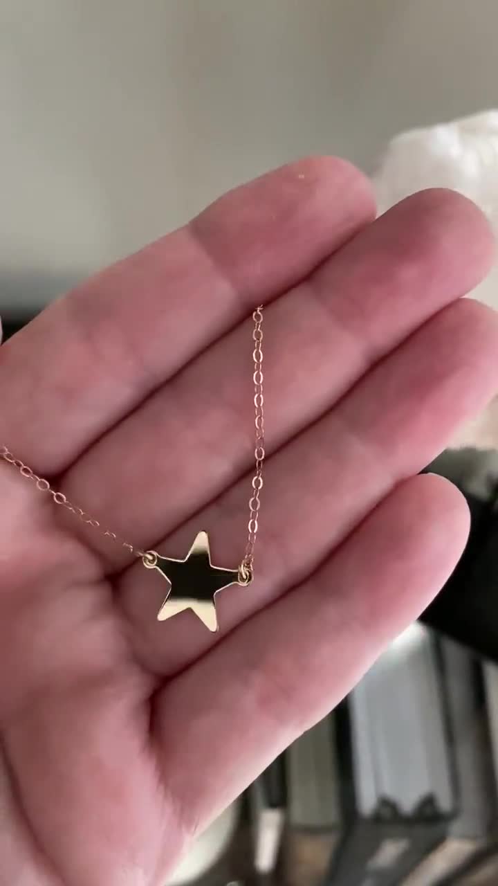 sam's star necklace perks of being a wallflower