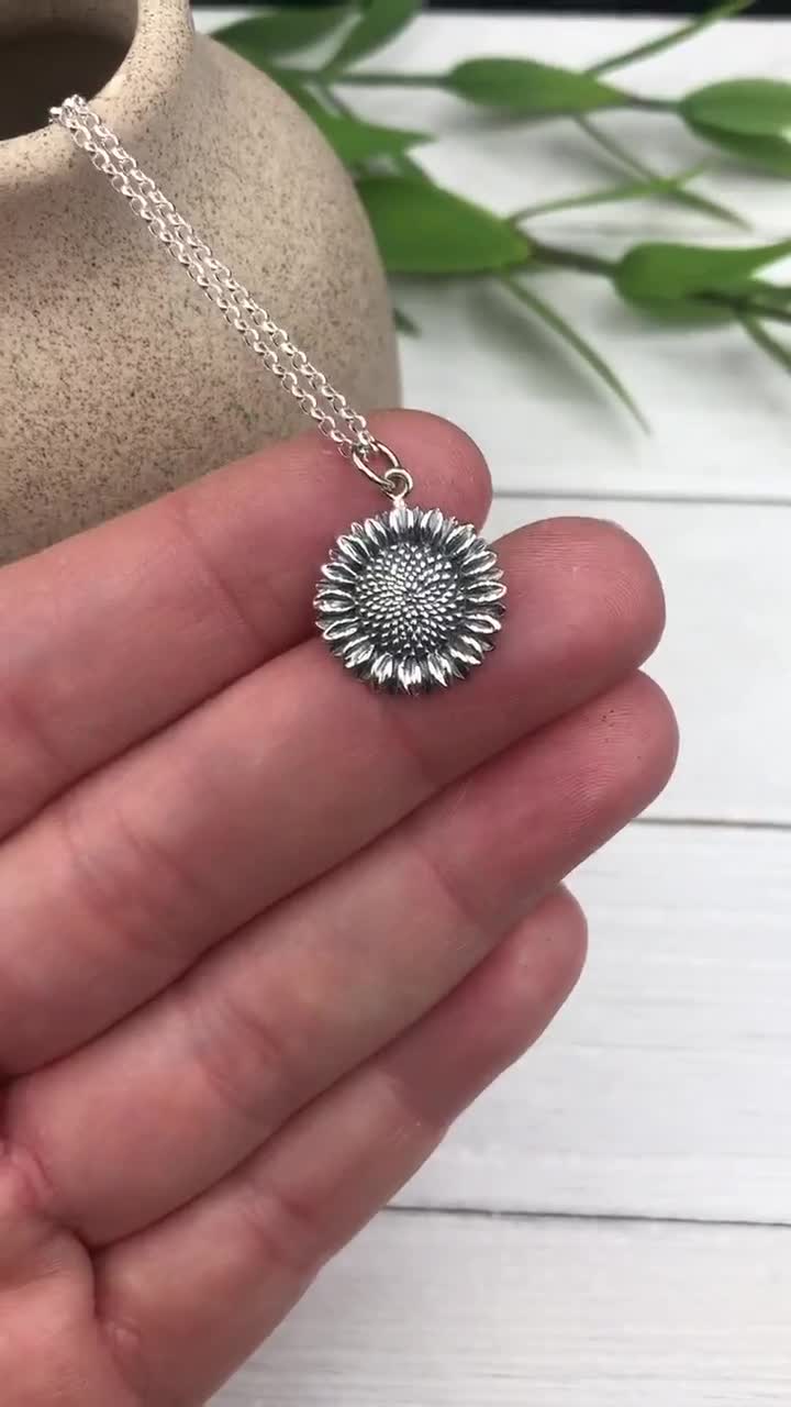 Anello con tre cuori con incisione personalizzati, argento 925 - Nada